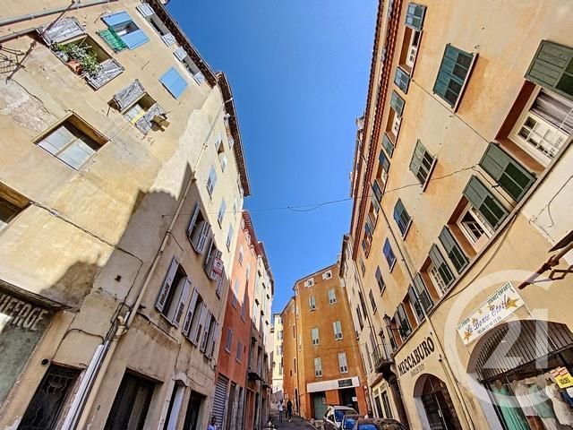 Afficher la photo en grand Appartement F3 à vendre - 3 pièces - 53.0 m2 - GRASSE - 06 - PROVENCE-ALPES-COTE-D-AZUR - Century 21 Coeur De Ville