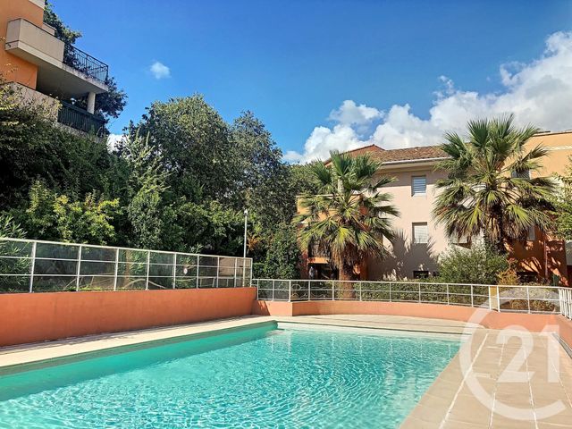 Appartement F3 à louer GRASSE