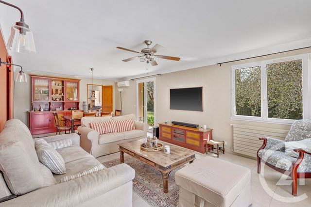 Afficher la photo en grand maison à vendre - 5 pièces - 194.14 m2 - GRASSE - 06 - PROVENCE-ALPES-COTE-D-AZUR - Century 21 Coeur De Ville