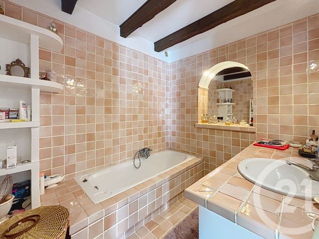 Afficher la photo en grand maison à vendre - 5 pièces - 127.44 m2 - GRASSE - 06 - PROVENCE-ALPES-COTE-D-AZUR - Century 21 Coeur De Ville