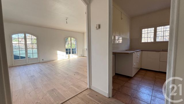 Appartement F4 à vendre - 4 pièces - 102.99 m2 - PEYMEINADE - 06 - PROVENCE-ALPES-COTE-D-AZUR - Century 21 Coeur De Ville