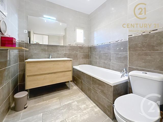 Appartement F3 à vendre - 3 pièces - 70.26 m2 - GRASSE - 06 - PROVENCE-ALPES-COTE-D-AZUR - Century 21 Coeur De Ville