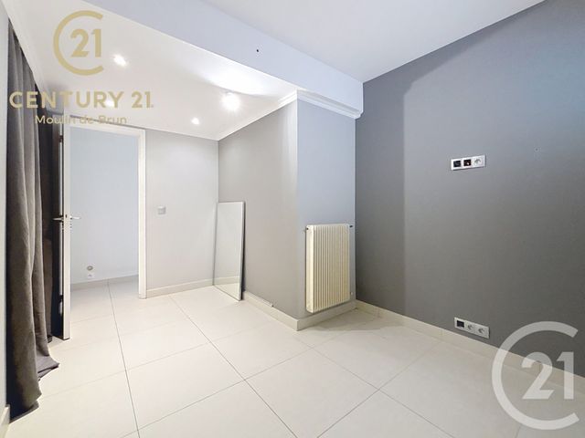 Appartement F4 à vendre - 4 pièces - 100.14 m2 - GRASSE - 06 - PROVENCE-ALPES-COTE-D-AZUR - Century 21 Coeur De Ville