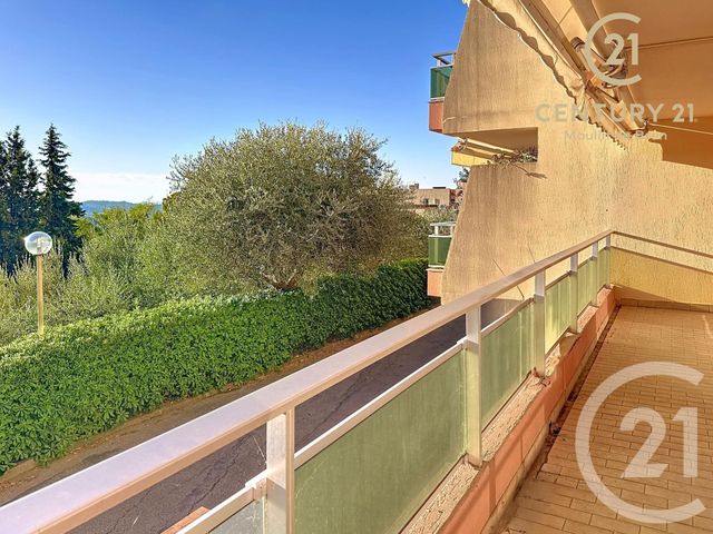 Appartement F4 à vendre - 4 pièces - 100.14 m2 - GRASSE - 06 - PROVENCE-ALPES-COTE-D-AZUR - Century 21 Coeur De Ville