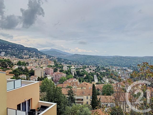 Appartement F2 à louer - 2 pièces - 43.84 m2 - GRASSE - 06 - PROVENCE-ALPES-COTE-D-AZUR - Century 21 Coeur De Ville