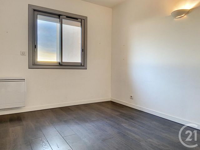 Appartement F2 à louer - 2 pièces - 48.0 m2 - GRASSE - 06 - PROVENCE-ALPES-COTE-D-AZUR - Century 21 Coeur De Ville