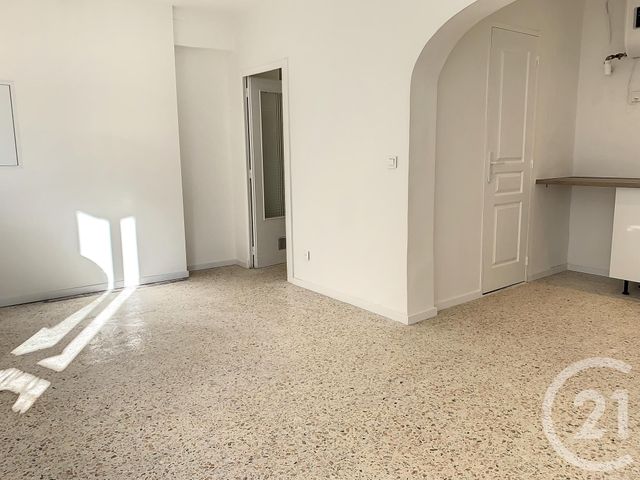 Appartement F2 à louer - 2 pièces - 41.76 m2 - GRASSE - 06 - PROVENCE-ALPES-COTE-D-AZUR - Century 21 Coeur De Ville