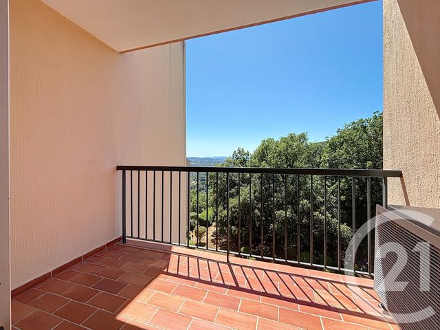 Appartement F2 à louer - 2 pièces - 26.5 m2 - GRASSE - 06 - PROVENCE-ALPES-COTE-D-AZUR - Century 21 Coeur De Ville
