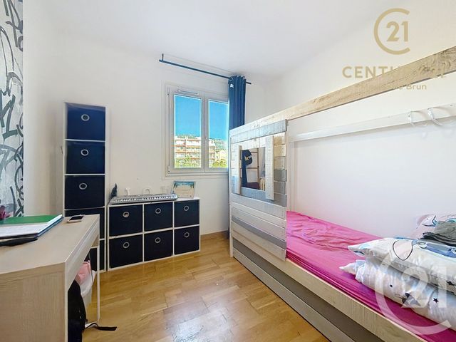 Appartement F4 à vendre - 4 pièces - 67.85 m2 - GRASSE - 06 - PROVENCE-ALPES-COTE-D-AZUR - Century 21 Côté Ouest