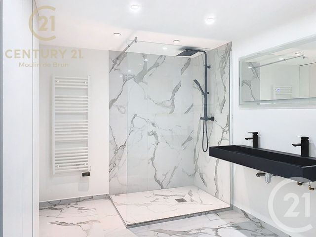 Appartement F3 à vendre - 3 pièces - 66.58 m2 - GRASSE - 06 - PROVENCE-ALPES-COTE-D-AZUR - Century 21 Côté Ouest