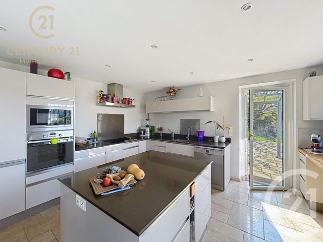 maison à vendre - 4 pièces - 131.27 m2 - CHATEAUNEUF GRASSE - 06 - PROVENCE-ALPES-COTE-D-AZUR - Century 21 Côté Ouest