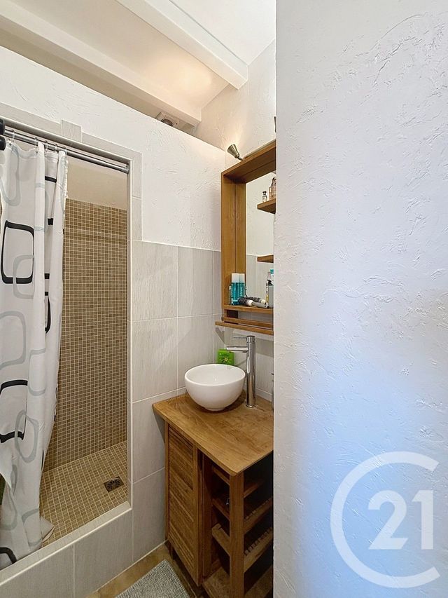 maison à vendre - 5 pièces - 160.0 m2 - CABRIS - 06 - PROVENCE-ALPES-COTE-D-AZUR - Century 21 Côté Ouest