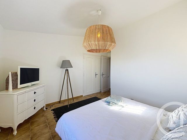 maison à vendre - 5 pièces - 160.0 m2 - CABRIS - 06 - PROVENCE-ALPES-COTE-D-AZUR - Century 21 Côté Ouest