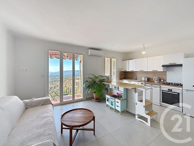 Appartement F3 à vendre - 3 pièces - 65.78 m2 - GRASSE - 06 - PROVENCE-ALPES-COTE-D-AZUR - Century 21 Côté Ouest