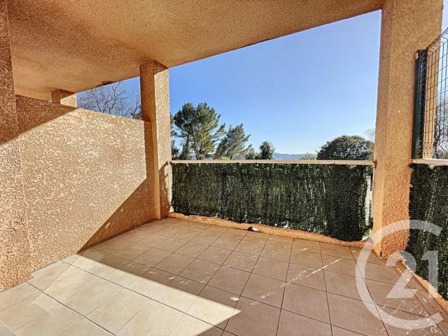 Appartement F3 à vendre - 3 pièces - 61.0 m2 - GRASSE - 06 - PROVENCE-ALPES-COTE-D-AZUR - Century 21 Coeur De Ville Appartement F3 à vendre - 3 pièces - 61.0 m2 - GRASSE - 06 - PROVENCE-ALPES-COTE-D-AZUR - Century 21 Coeur De Ville